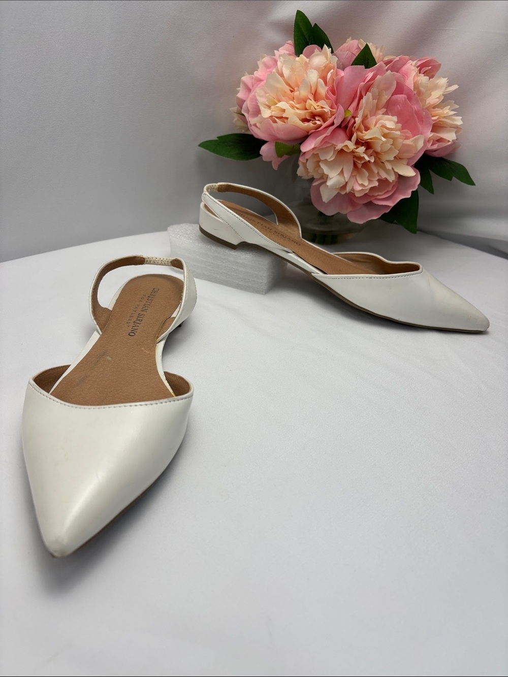 Christian Siriano Womens 7.5 White Pointed Slingback Flats #440